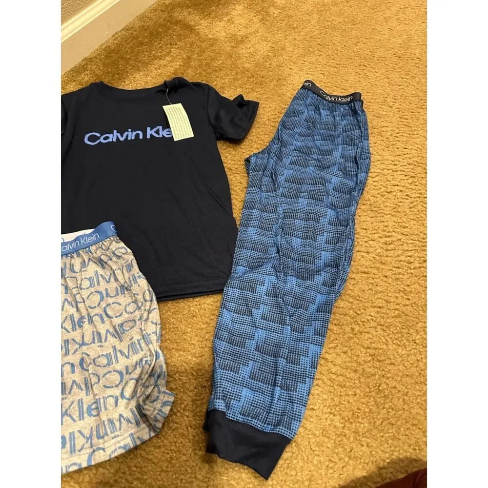 NEW Calvin Klein Boys 3 Piece Pajama Set (Top, Pants, Shorts) Size XS 5//6
